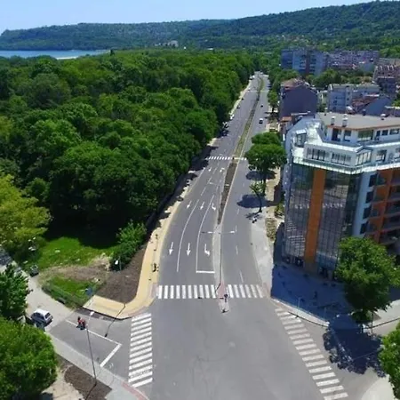 Modern Beachfront * Varna